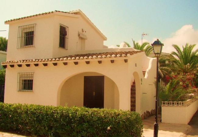 Villa en DENIA - LA SARDINA URB. EL OASIS 1� LINEA PLAYA