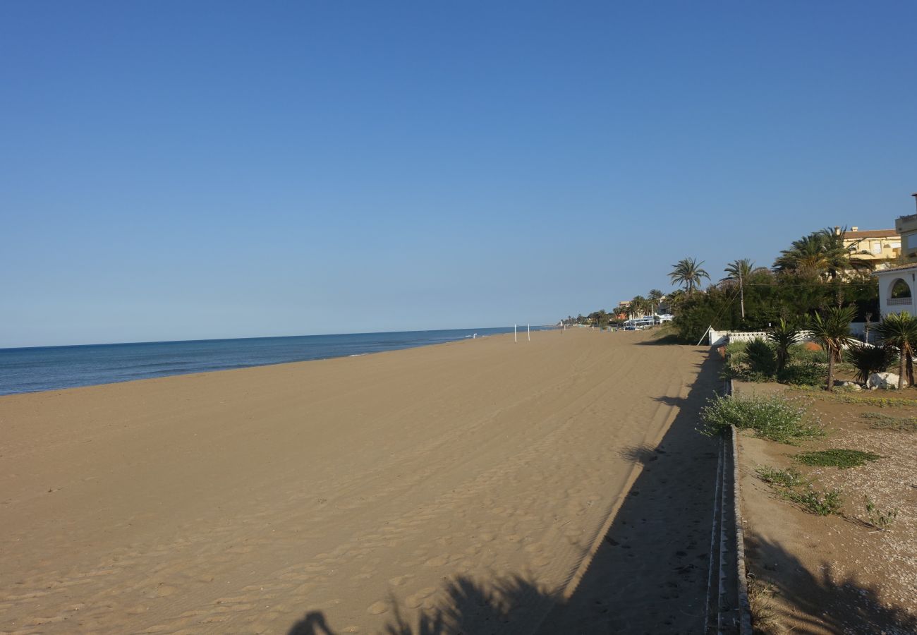 Villa en Denia - Villa EL PAGRE 1ª Línea Playa