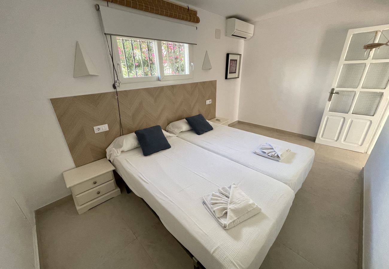 Villa en Denia - Villa EL PAGRE 1ª Línea Playa