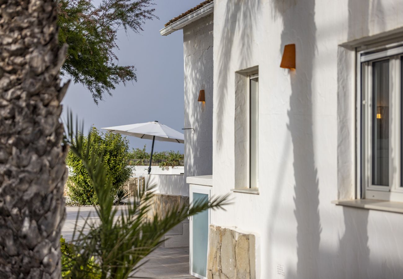 Villa en Denia - Villa EL SOL 1ª Línea Playa