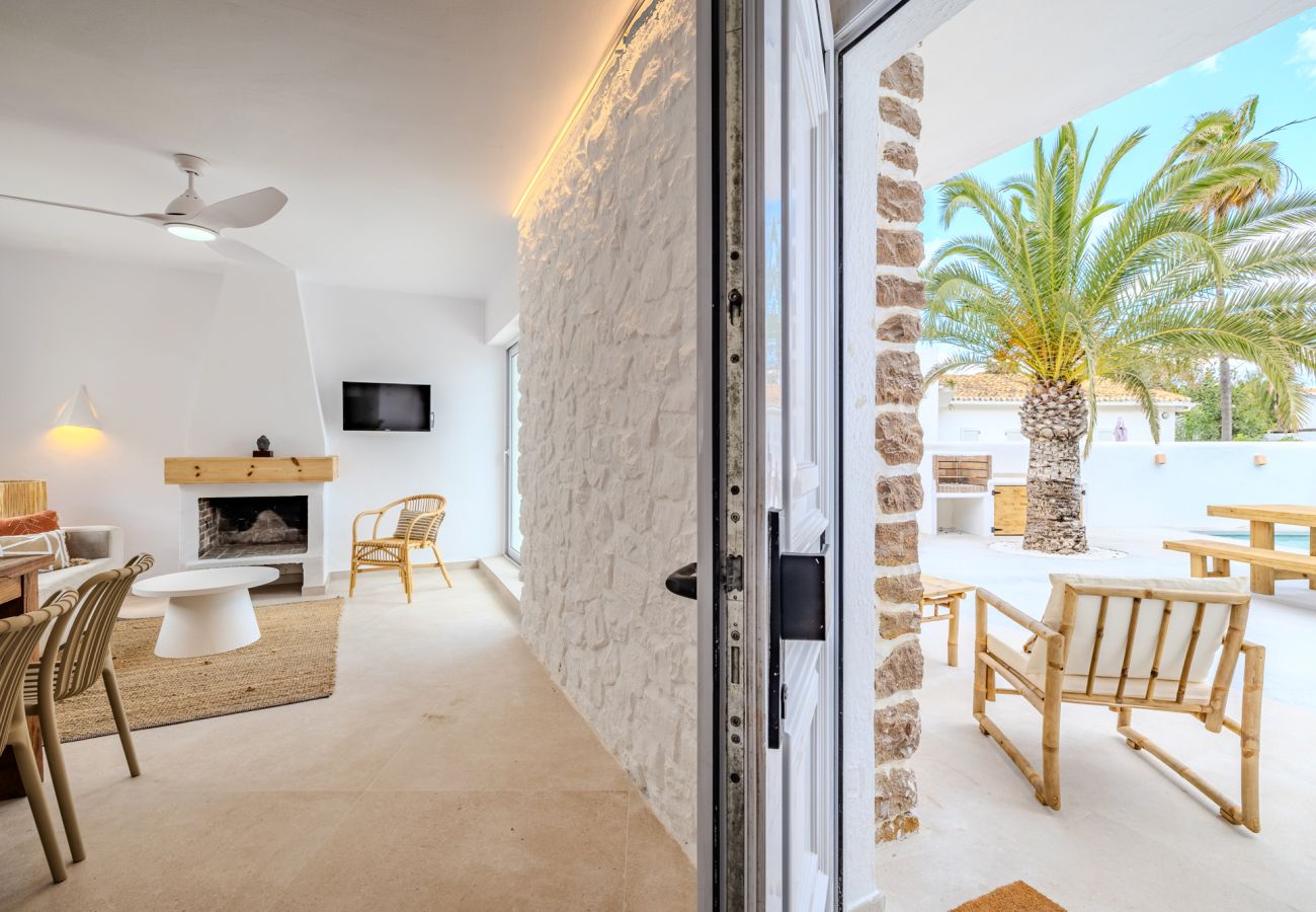 Villa en Denia - Villa LA BOVETA 1ª Línea Playa