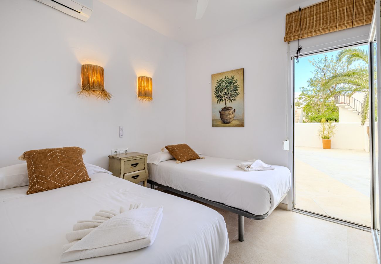 Villa en Denia - Villa LA BOVETA 1ª Línea Playa