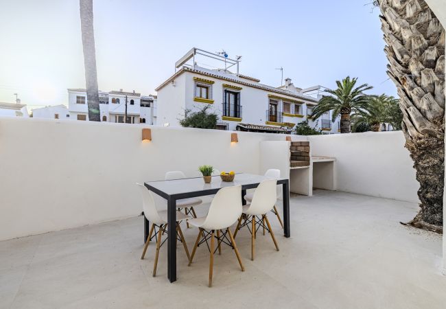 Villa en Denia - Villa LA LUBINA 1ª Línea Playa