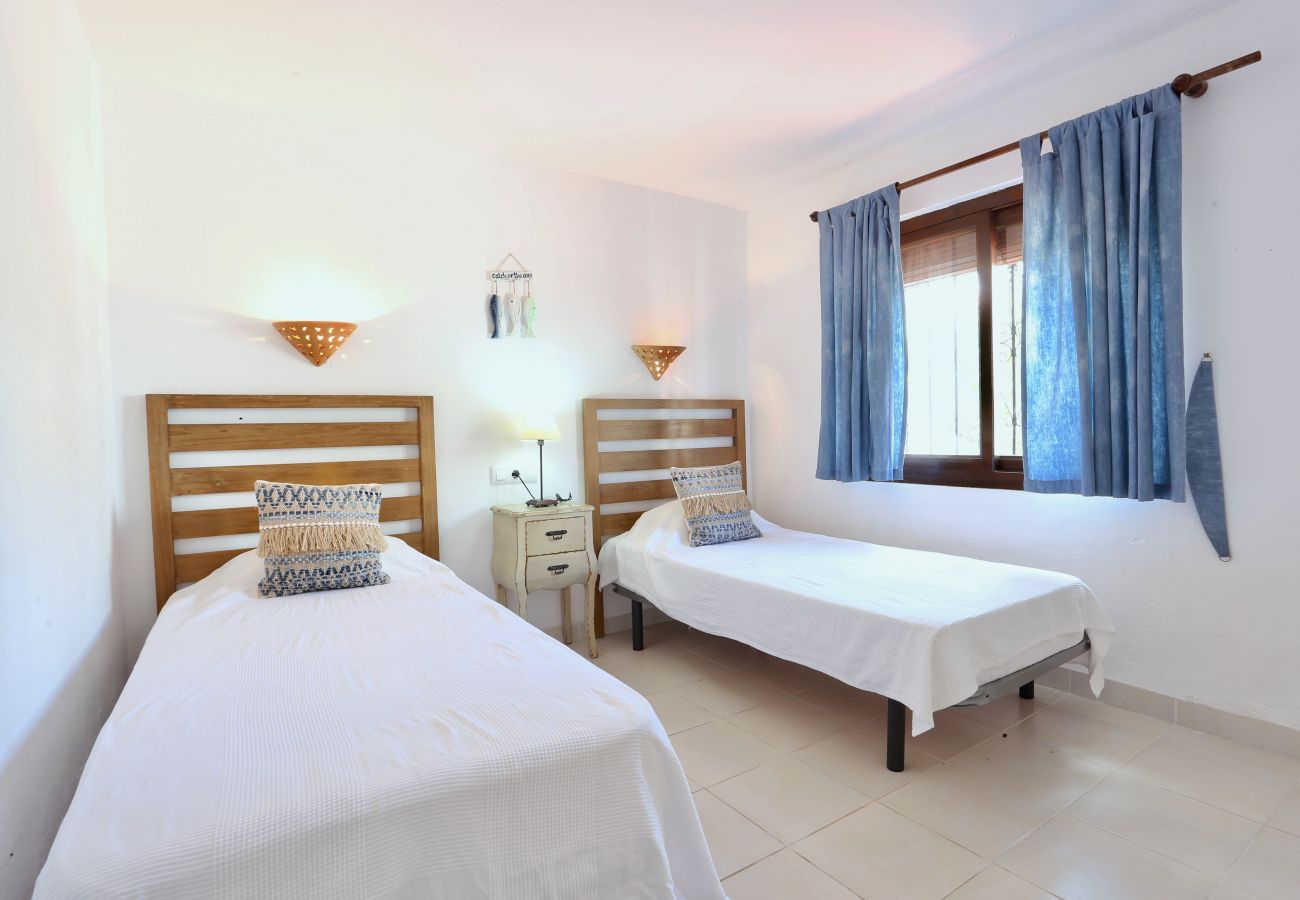 Villa en Denia - Villa LA LUBINA 1ª Línea Playa
