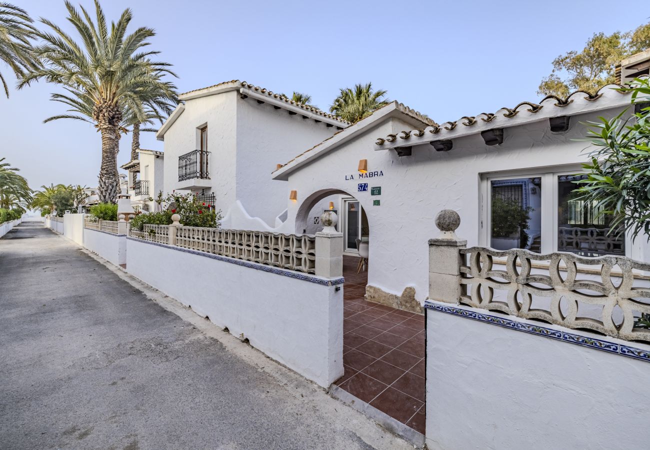 Villa en Denia - Villa LA MABRA 1ª Línea Playa