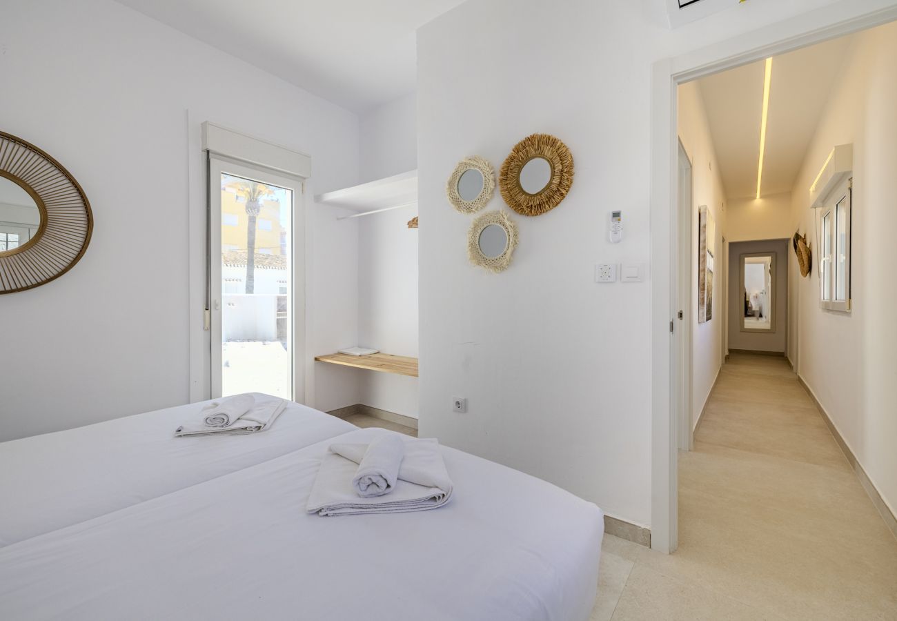 Villa en Denia - Villa LA PALERA 1ª Línea Playa