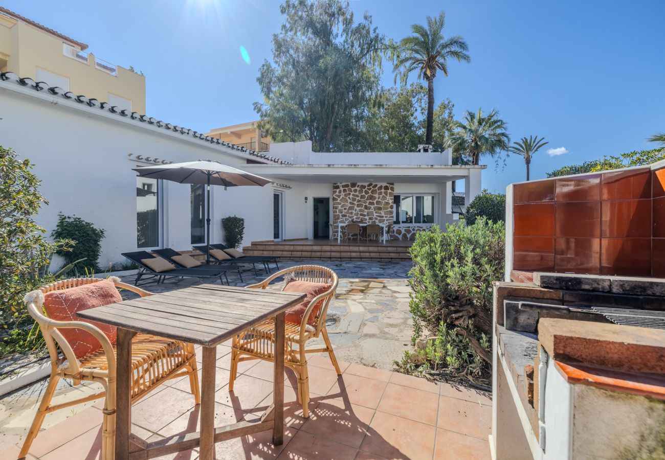 Villa en Denia - Villa LA PALOMA 1ª Línea Playa
