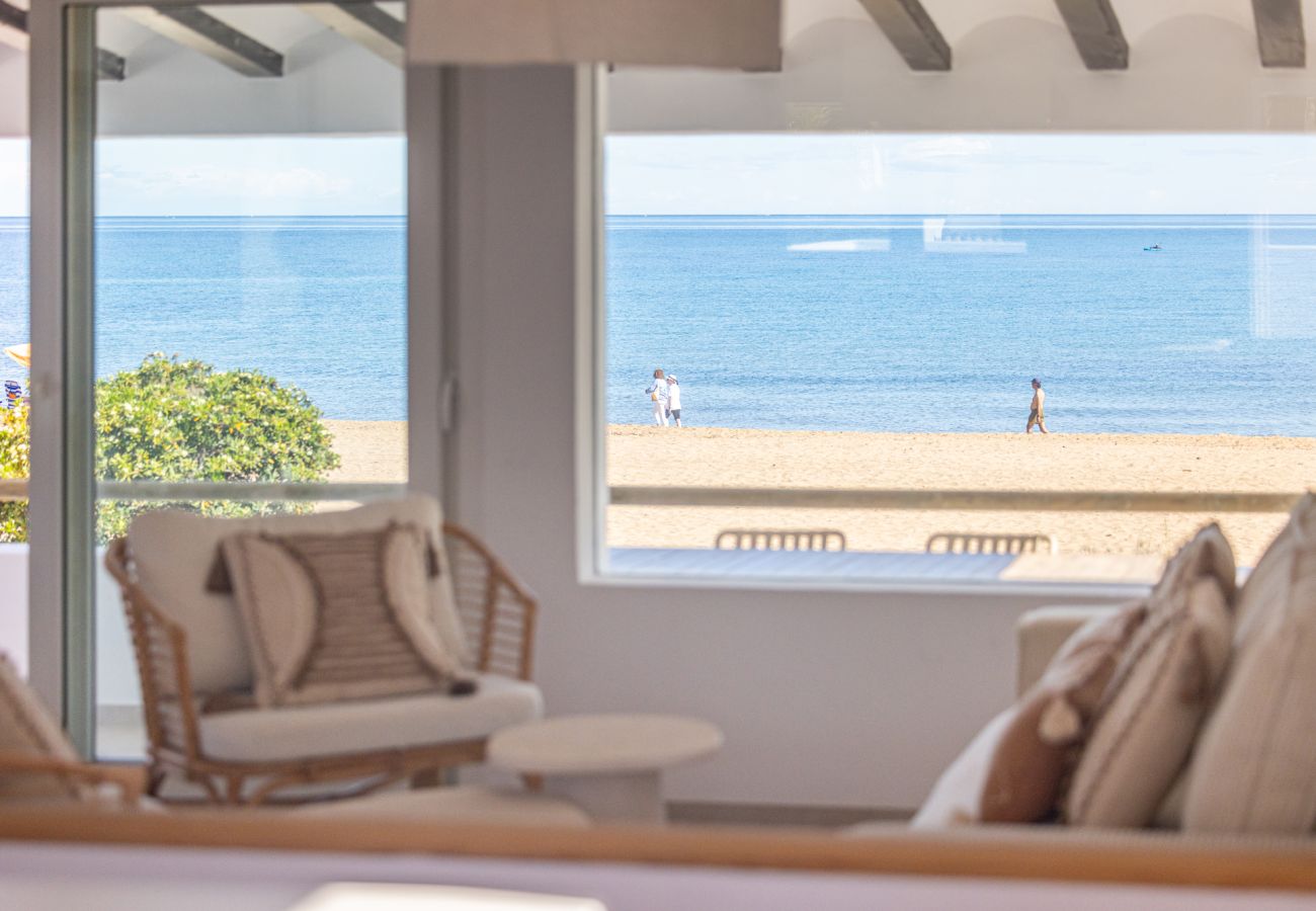 Villa en Denia - Villa LA YUCA 1ª Línea Playa