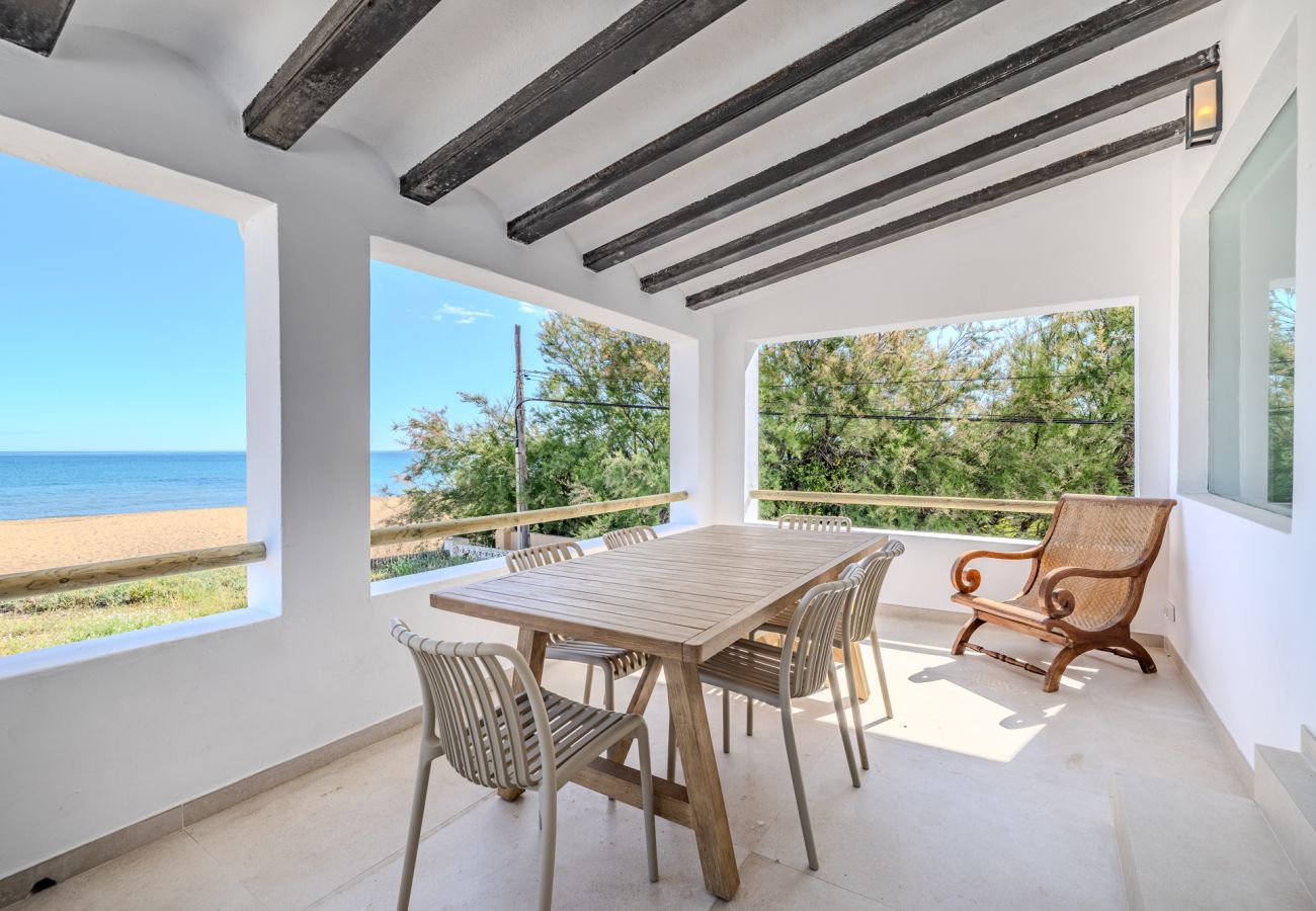 Villa en Denia - Villa LA YUCA 1ª Línea Playa