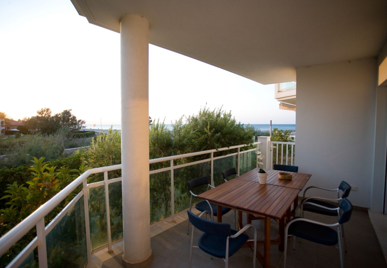 Apartamento en Denia - LES PORTELLES Nº63 1ª Línea Playa