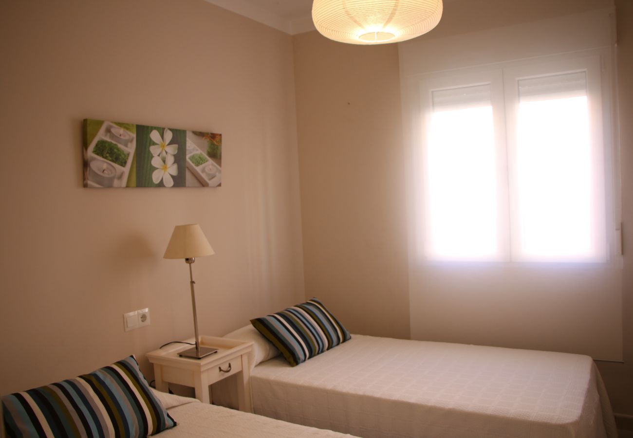 Apartamento en Denia - LES PORTELLES Nº63 1ª Línea Playa