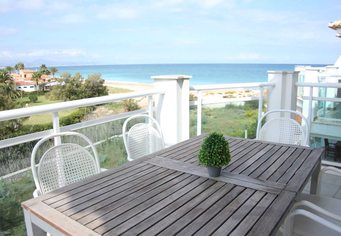 Apartamento en Denia - LES PORTELLES Nº 61 1ª Línea Playa ÁTICO