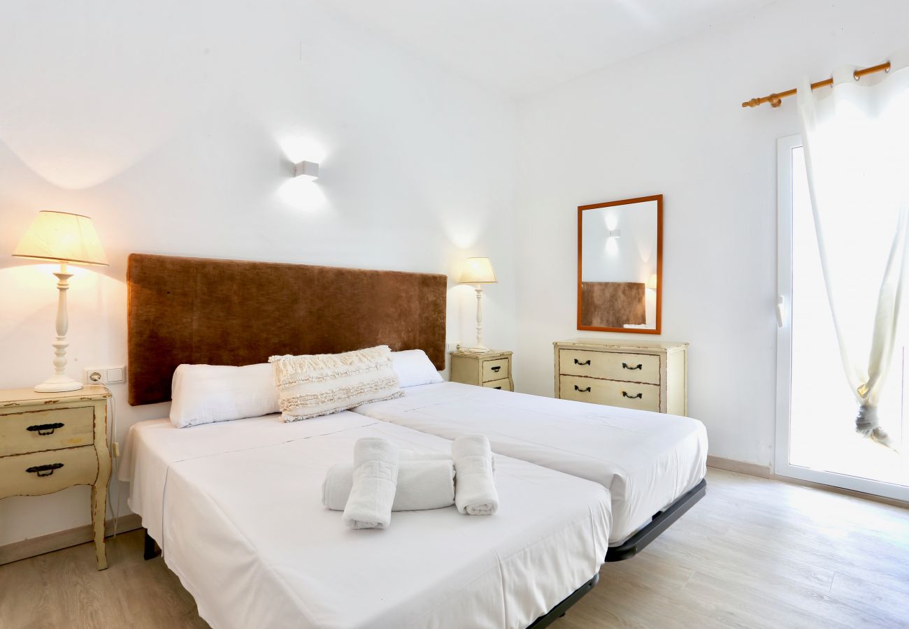Villa en Denia - Villa LA GAVINA 1ª Línea Playa