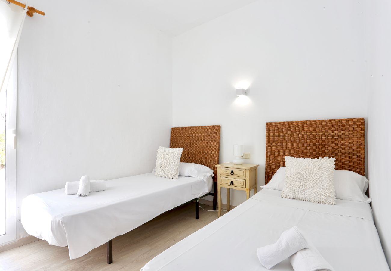 Villa en Denia - Villa LA GAVINA 1ª Línea Playa