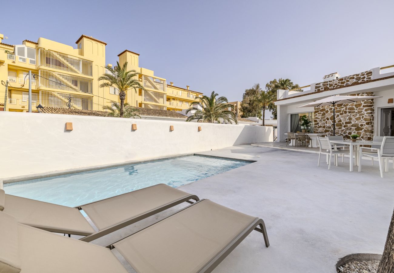 Villa en Denia - Villa LA GAVINA 1ª Línea Playa