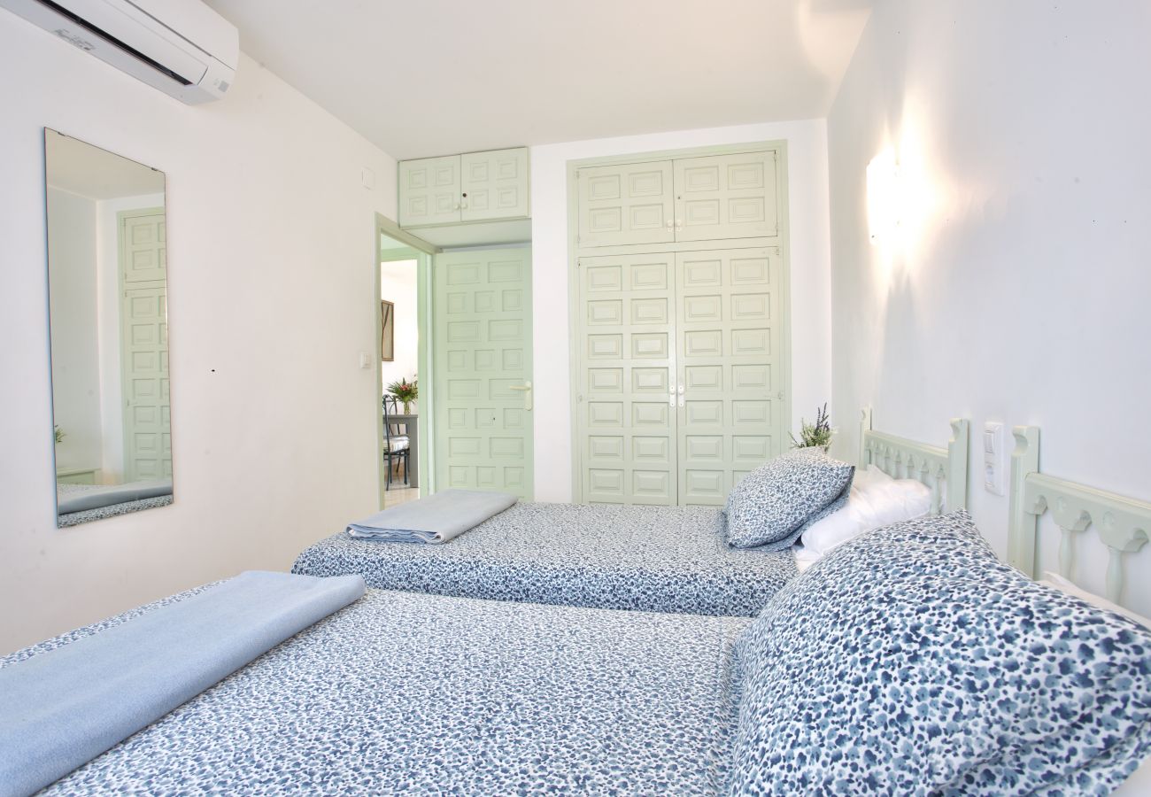 Apartamento en Denia - Apartamento Primera Linea Urb. Playa Grande