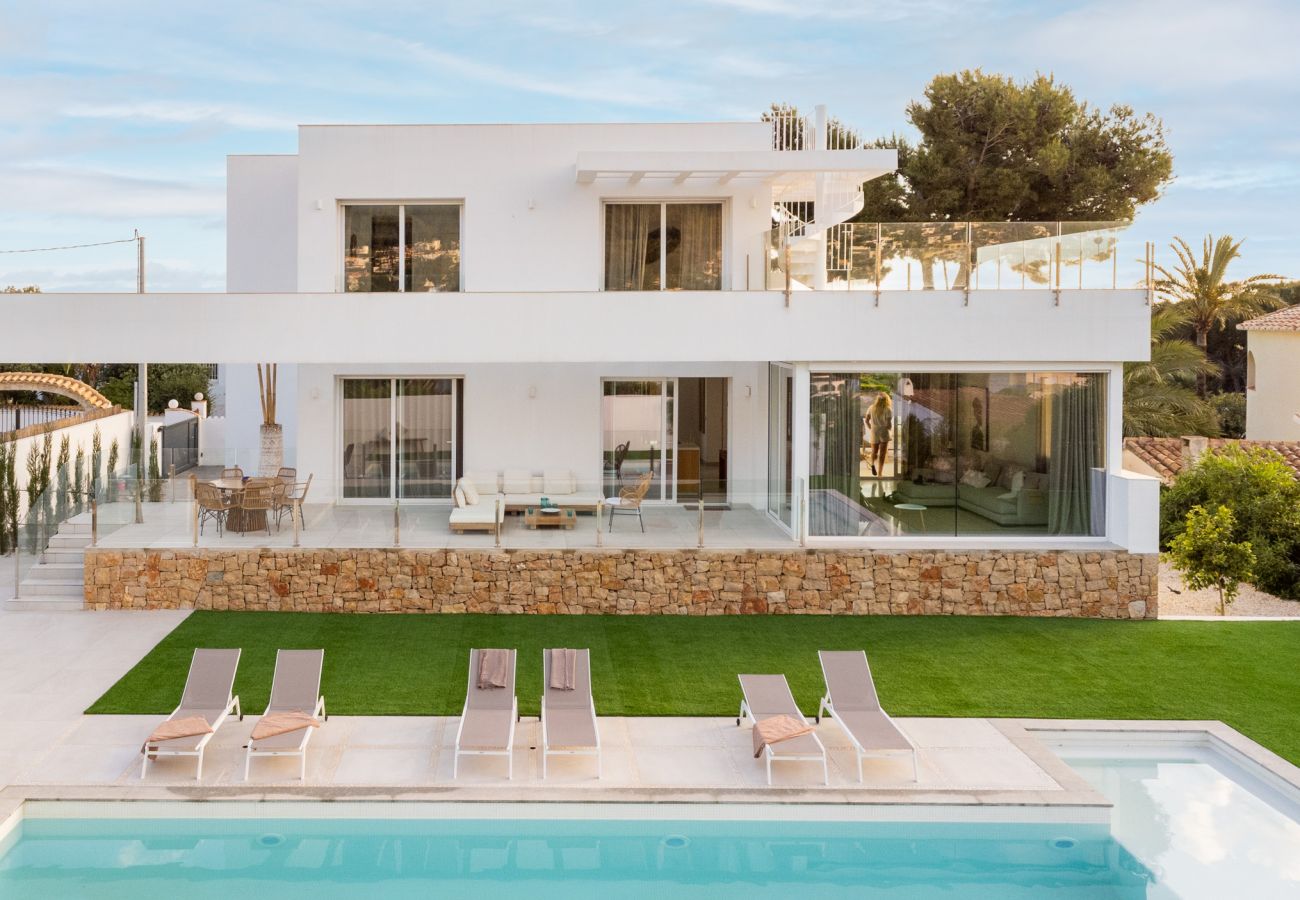 Villa en Denia - Villa en el Montgo de Lujo con piscina