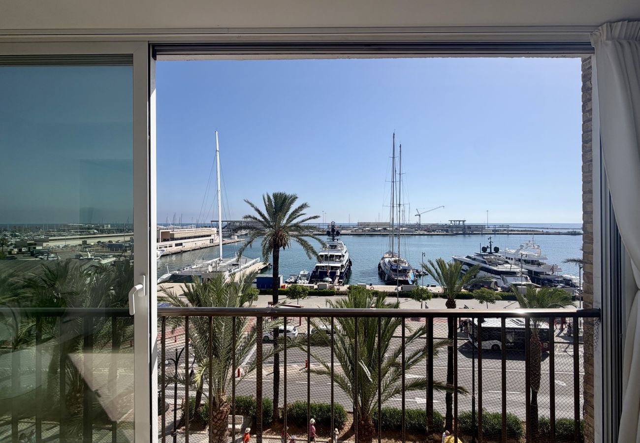 Apartamento en Denia - APARTAMENTO CON VISTAS AL PUERTO Y PARKING 