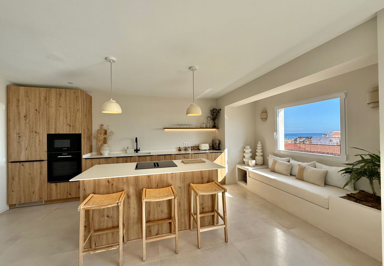 Apartamento en Denia - APARTAMENTO CENTRO CON VISTAS AL MAR Y PARKING