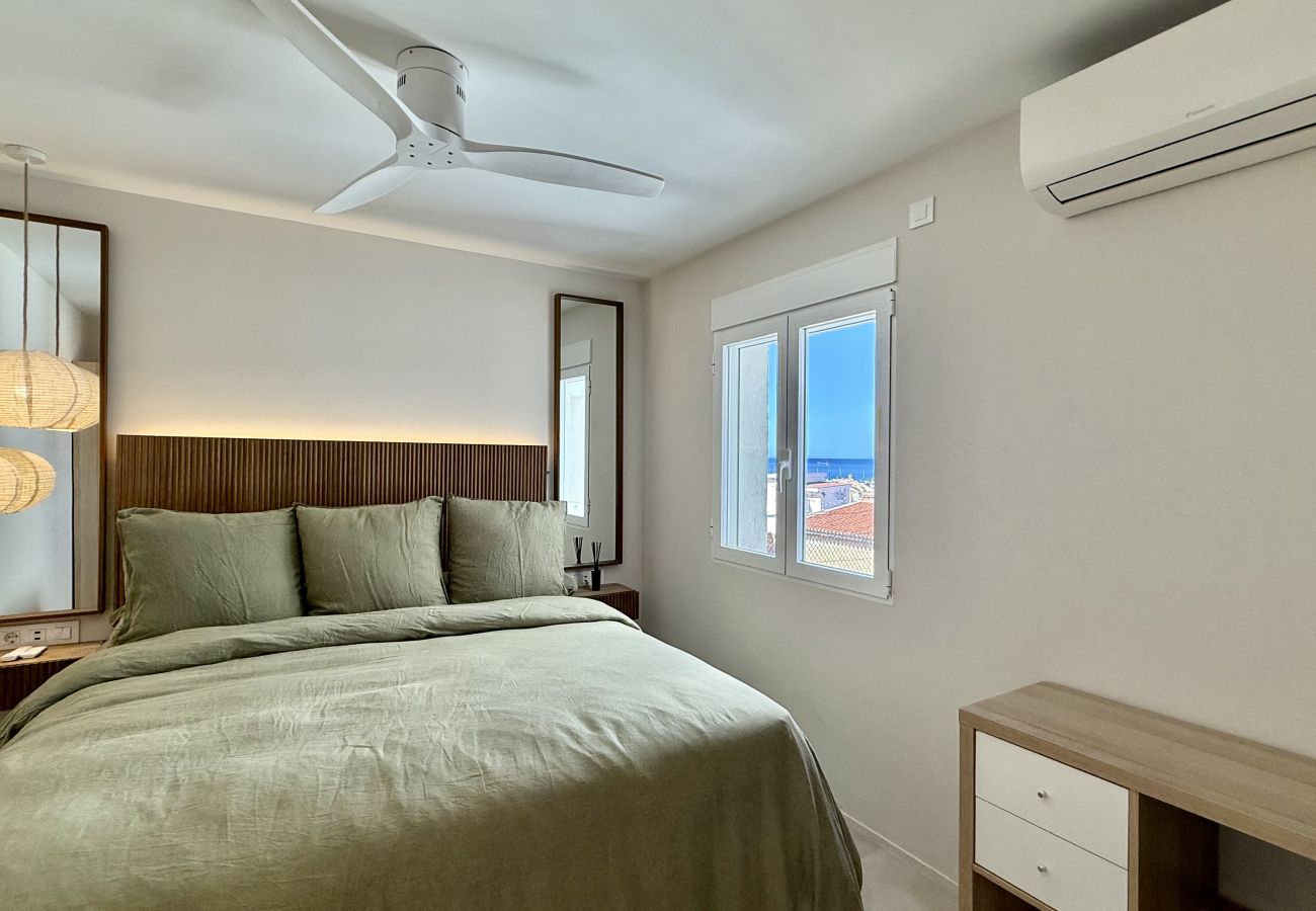 Apartamento en Denia - APARTAMENTO CENTRO CON VISTAS AL MAR Y PARKING