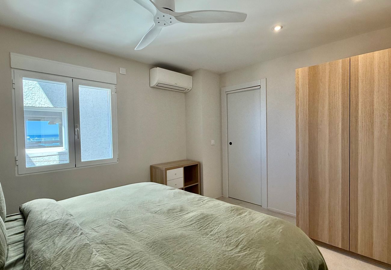 Apartamento en Denia - APARTAMENTO CENTRO CON VISTAS AL MAR Y PARKING