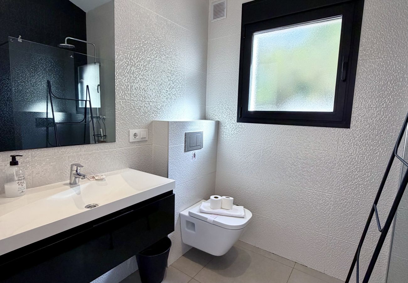 Villa en Denia - Villa en las Rotas con piscina y vistas al mar