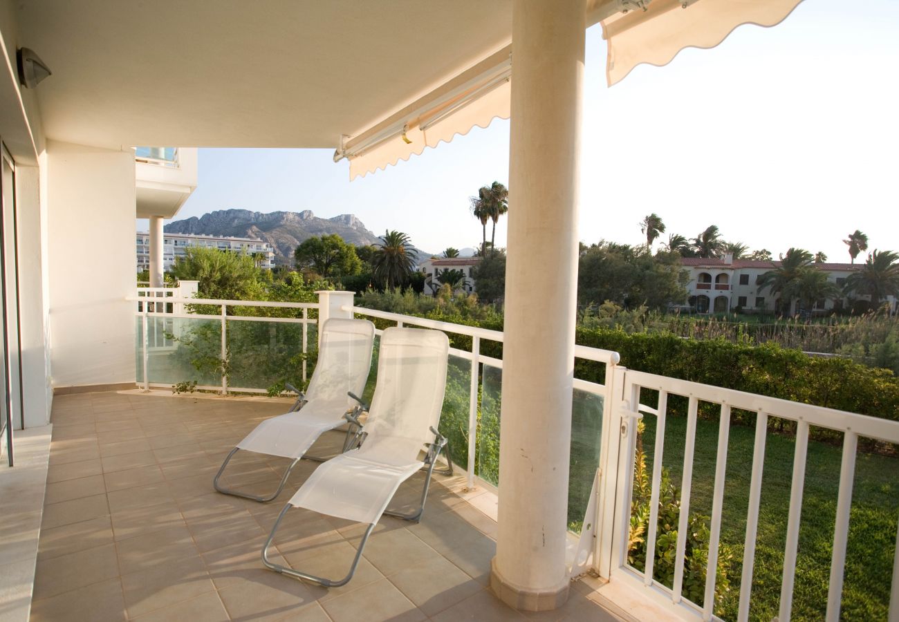Ferienwohnung in Denia - LES PORTELLES Nº64 1ª Línea Playa