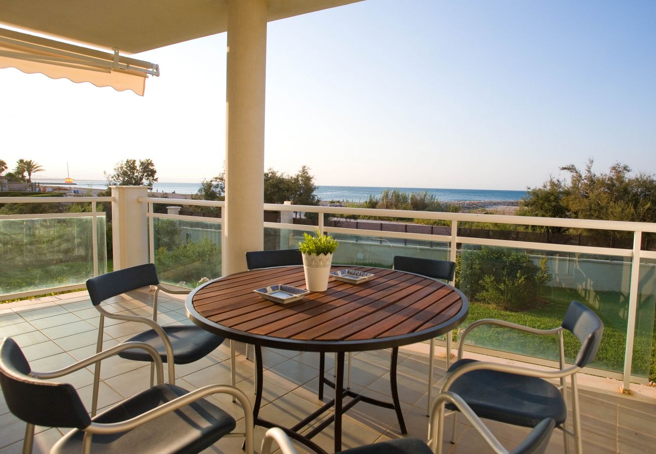 Ferienwohnung in Denia - LES PORTELLES Nº64 1ª Línea Playa