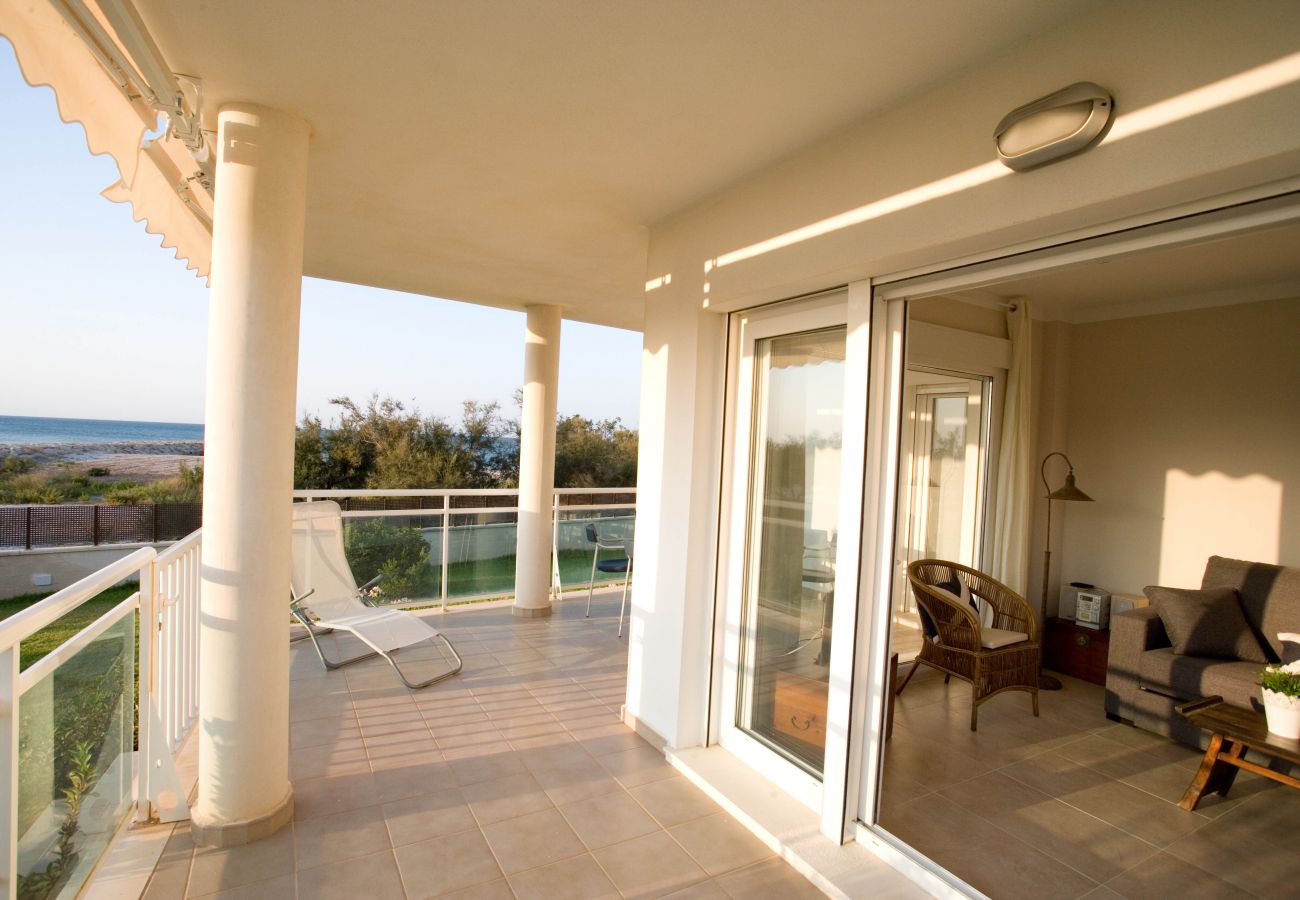 Ferienwohnung in Denia - LES PORTELLES Nº64 1ª Línea Playa