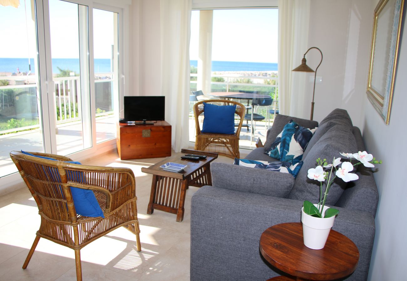 Ferienwohnung in Denia - LES PORTELLES Nº64 1ª Línea Playa