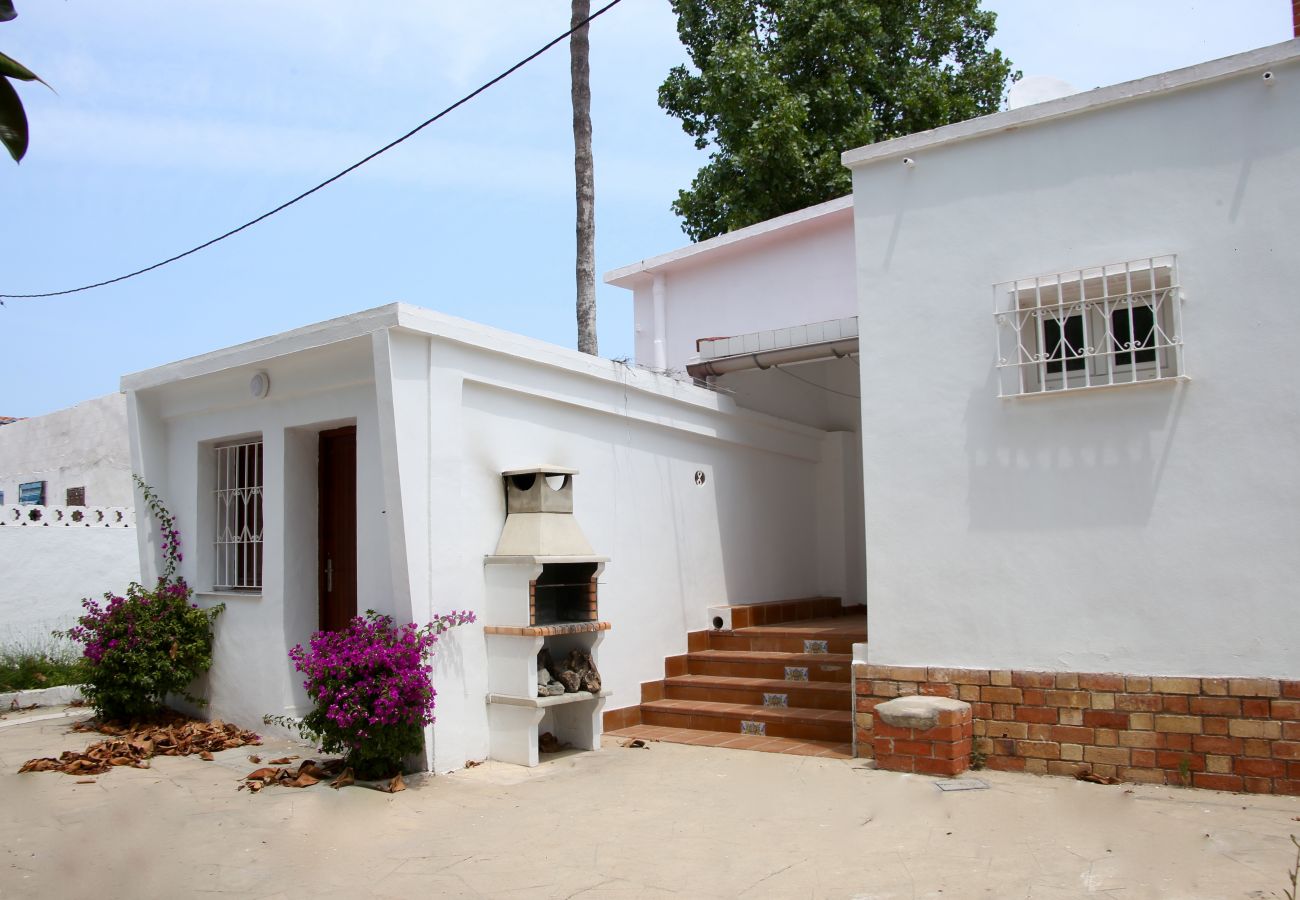 Villa in Denia - Villa LA MAR BRAVA 1ª Línea Playa