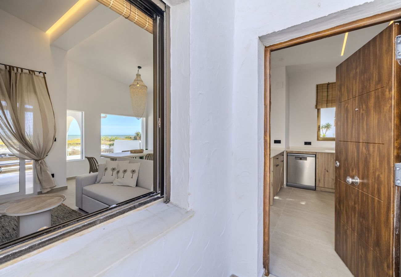 Villa in Denia - Villa LA LUNA 1ª Línea Playa