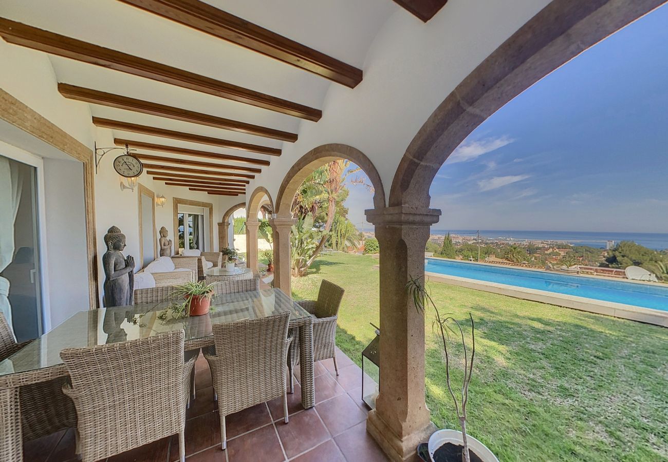 Villa in Denia - Villa con Vistas al Mar