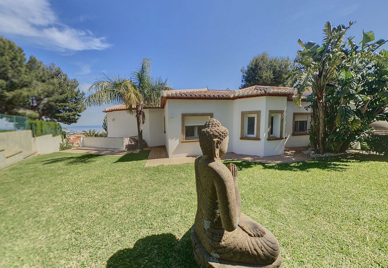 Villa in Denia - Villa con Vistas al Mar