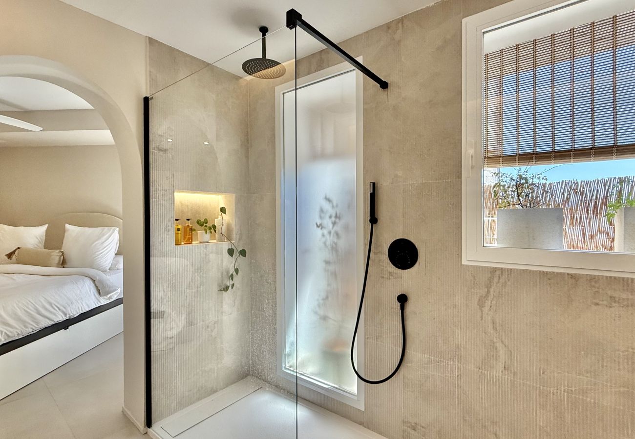 Ferienwohnung in Denia - APARTAMENTO CENTRO CON VISTAS AL MAR Y PARKING