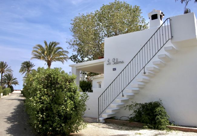 Villa/Dettached house in Denia - Villa LA PALOMA 1ª Línea Playa