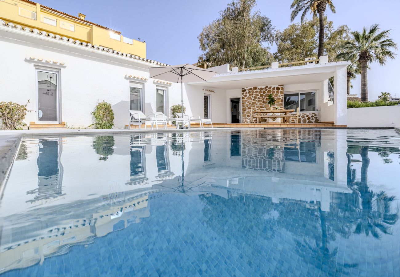 Villa in Denia - Villa LA PALOMA 1ª Línea Playa