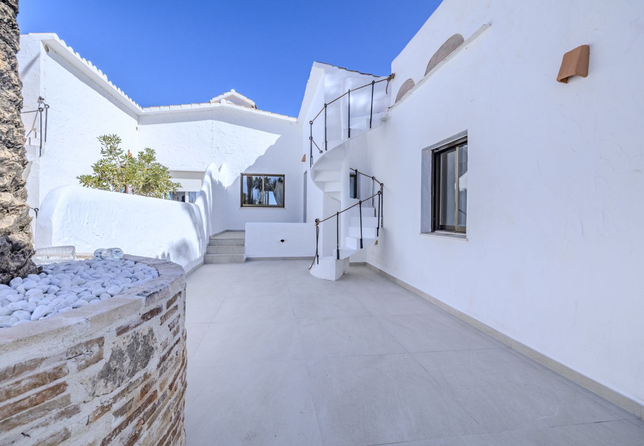 Villa in Denia - Villa LA LUNA 1ª Línea Playa