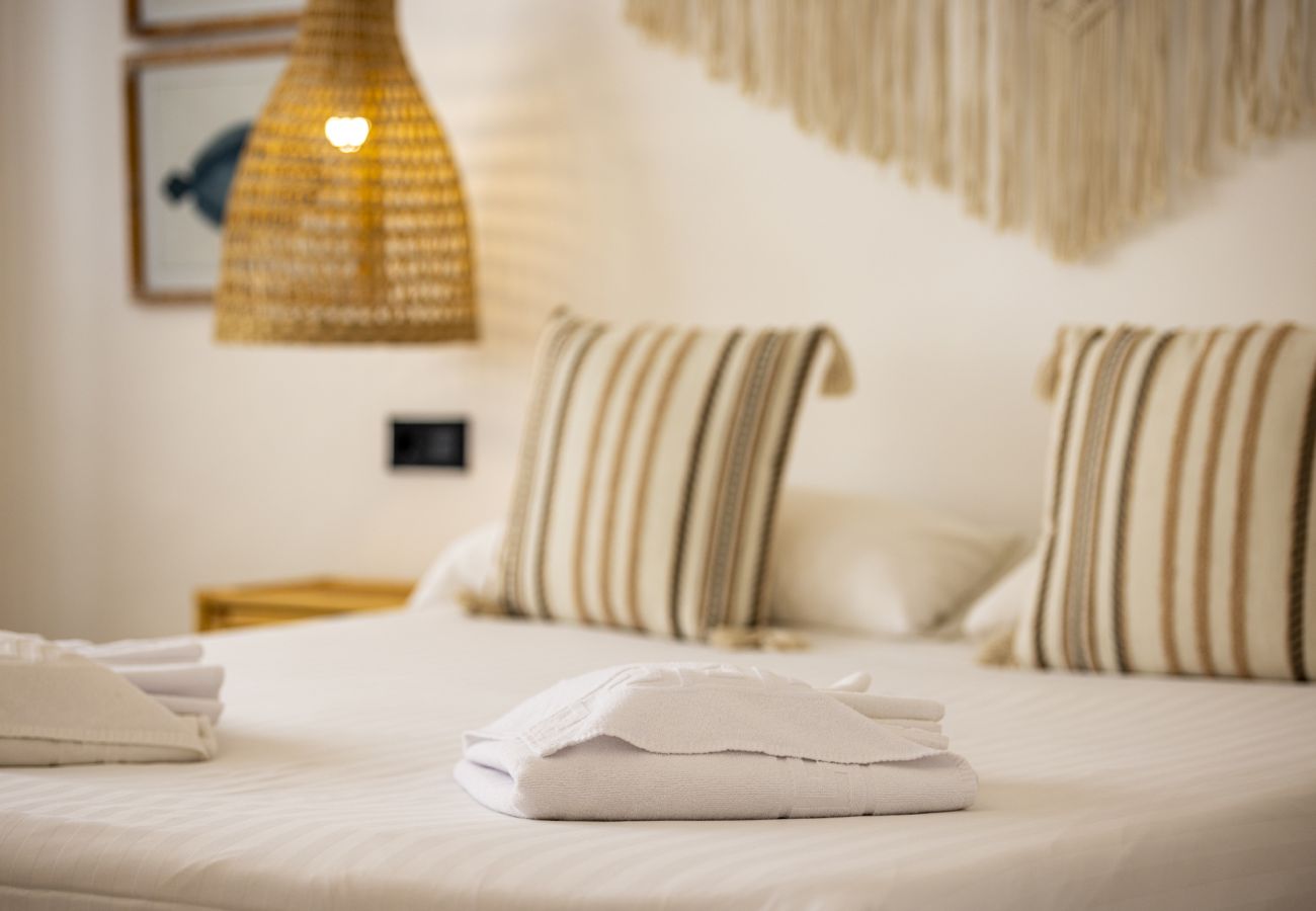 Villa in Denia - Villa LA LUNA 1ª Línea Playa