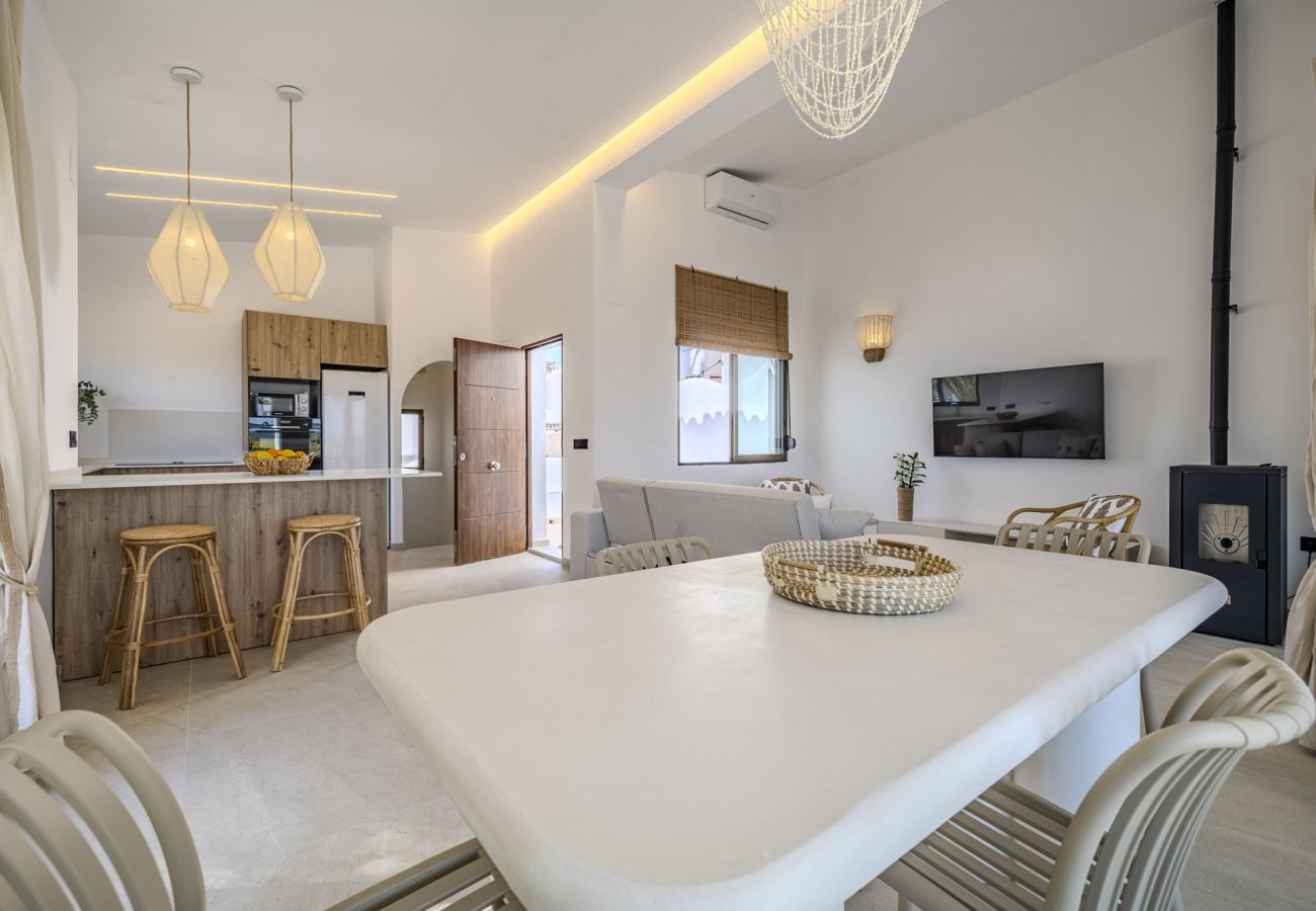Villa in Denia - Villa LA LUNA 1ª Línea Playa