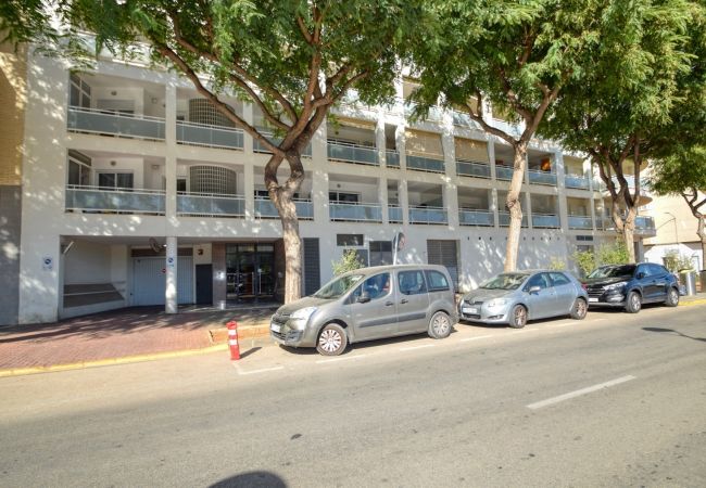 Apartment in Denia - Apartamento con vistas al Montgo y Parking