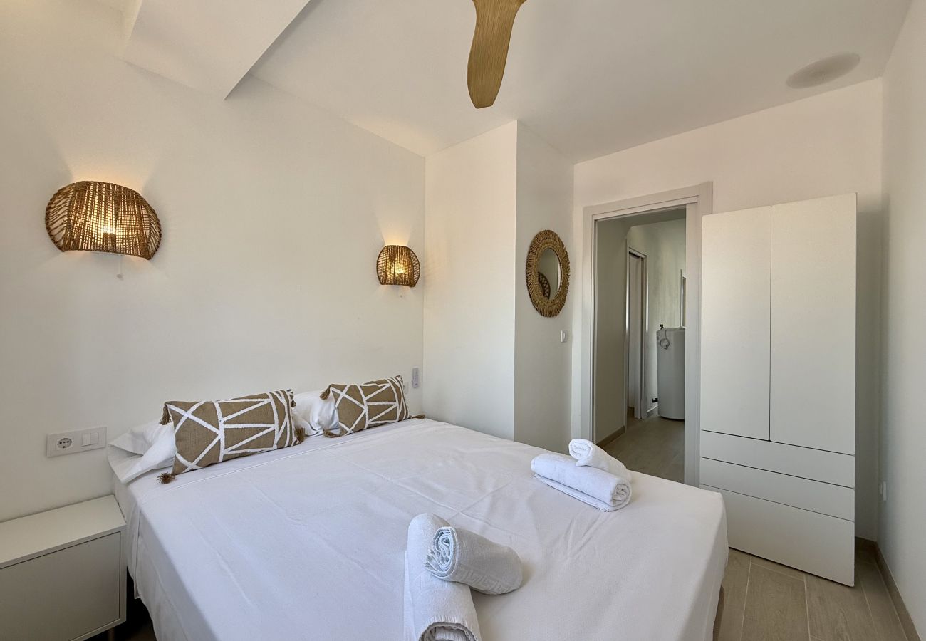 Apartment in Denia - Apartamento en el Puerto con Parking