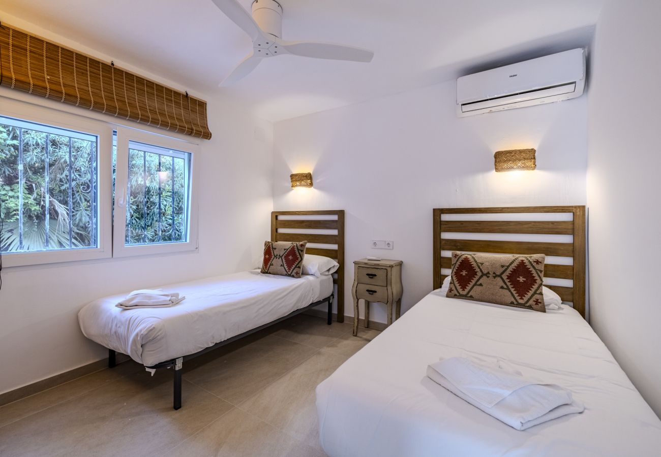 Villa à Denia - Villa LA LUBINA 1ª Línea Playa