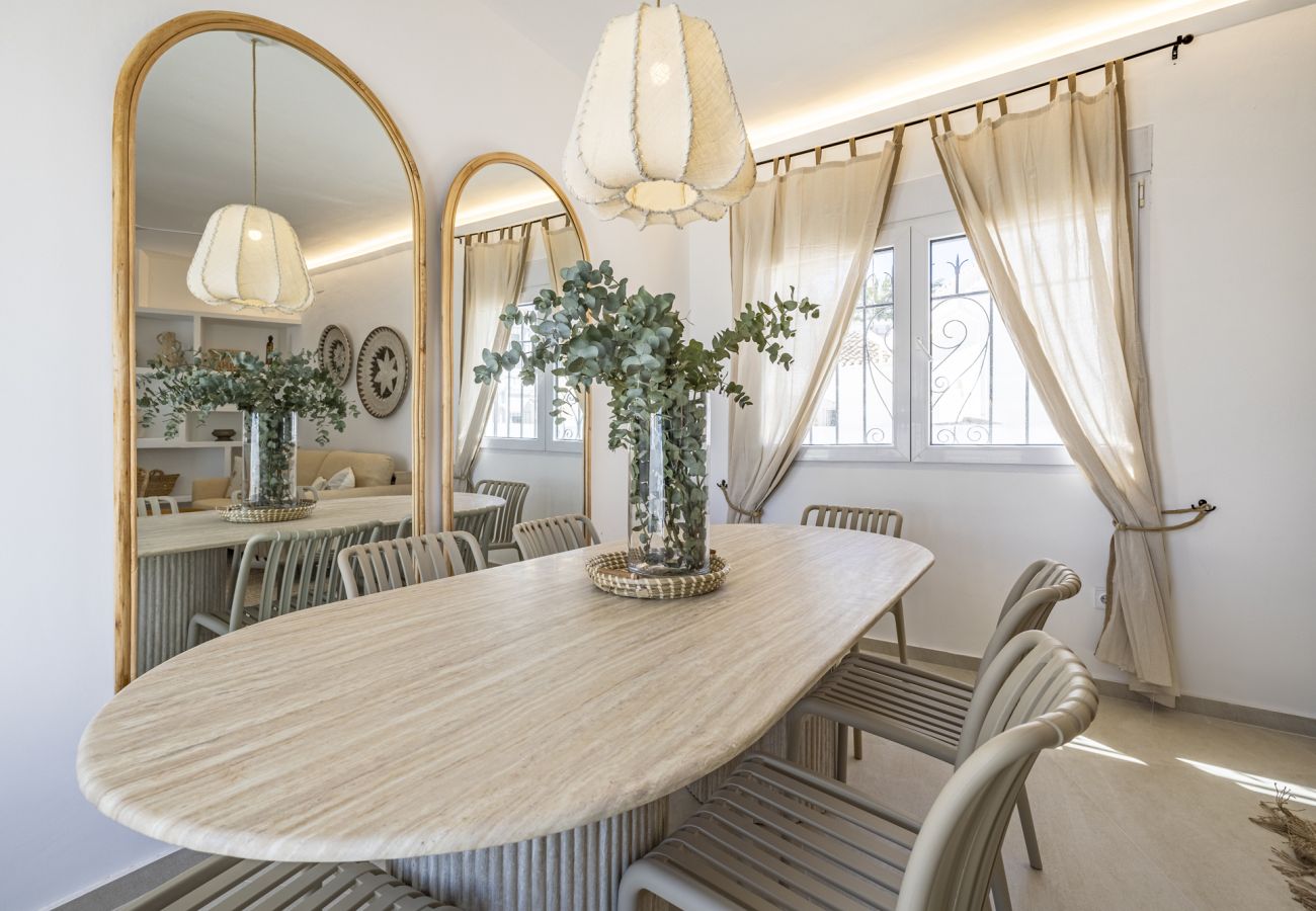 Villa à Denia - Villa LA GAVINA 1ª Línea Playa