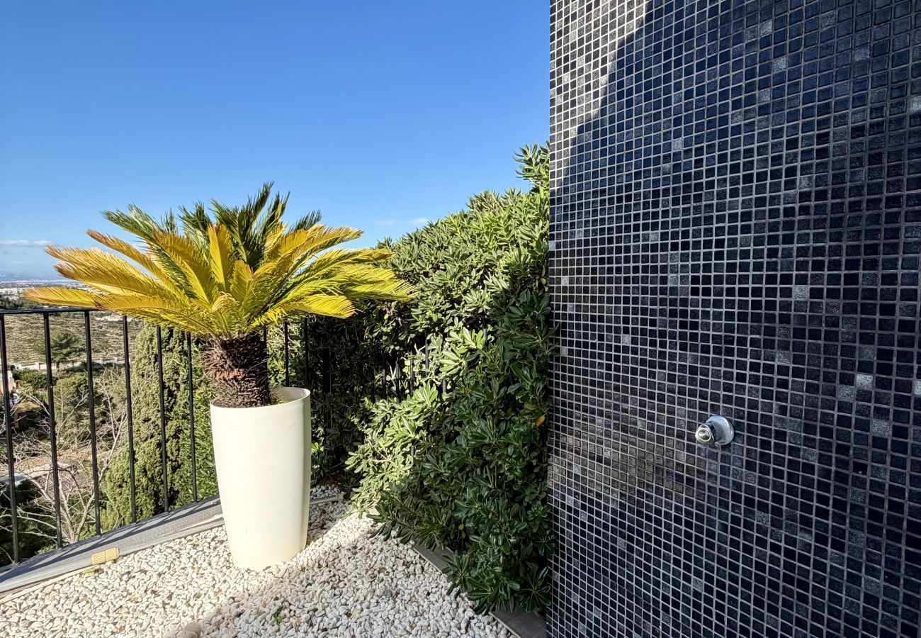 Villa à Denia - Villa en las Rotas con piscina y vistas al mar